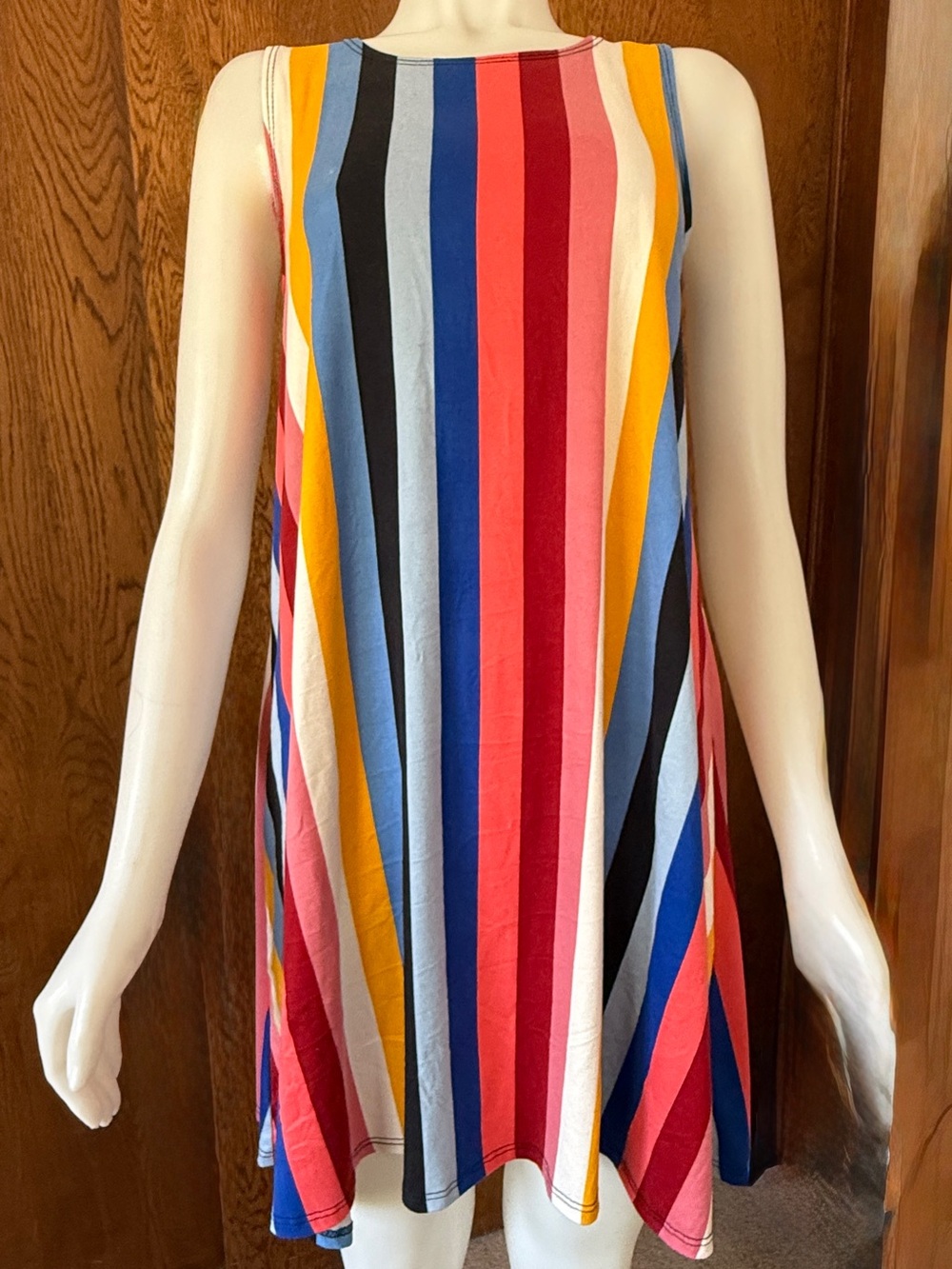 Jamie & Layla Multi-Color Striped Summer Trapeze Keyhole Dress